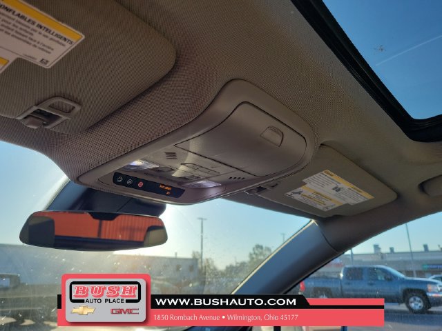 Used 2019 Cadillac XT4 Premium Luxury FWD image 30