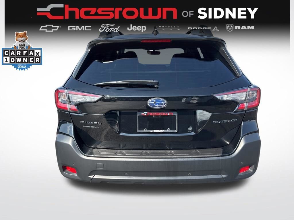 Used 2025 Subaru Outback Onyx Edition image 4