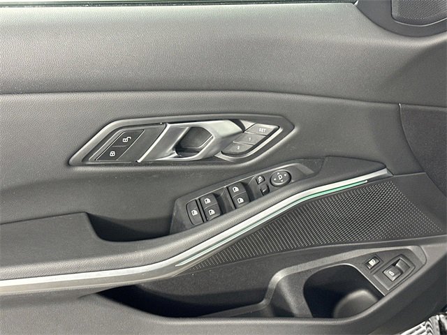 Used 2024 BMW 330e xDrive w/ Convenience Package image 25