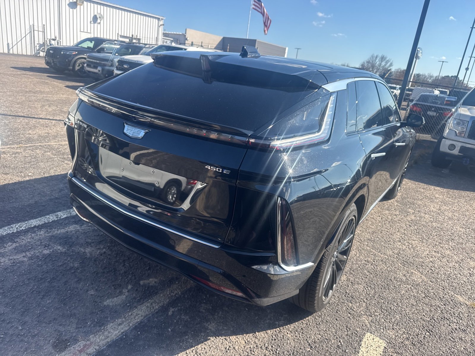 Used 2025 Cadillac Lyriq Luxury image 7