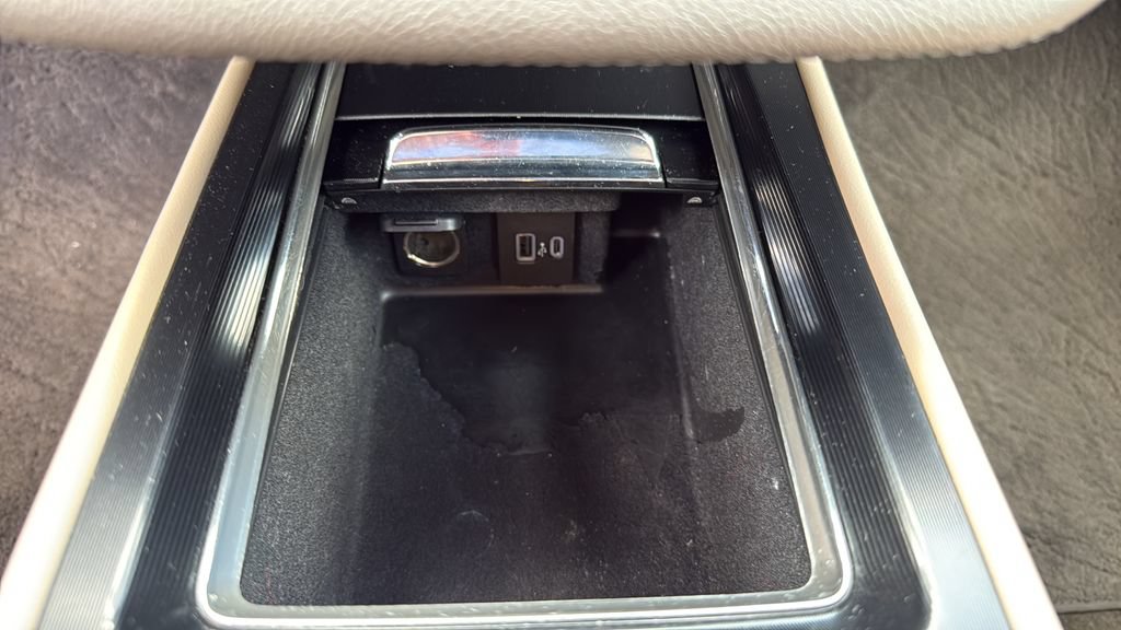 Used 2020 Lincoln Corsair AWD w/ Premium Package image 29