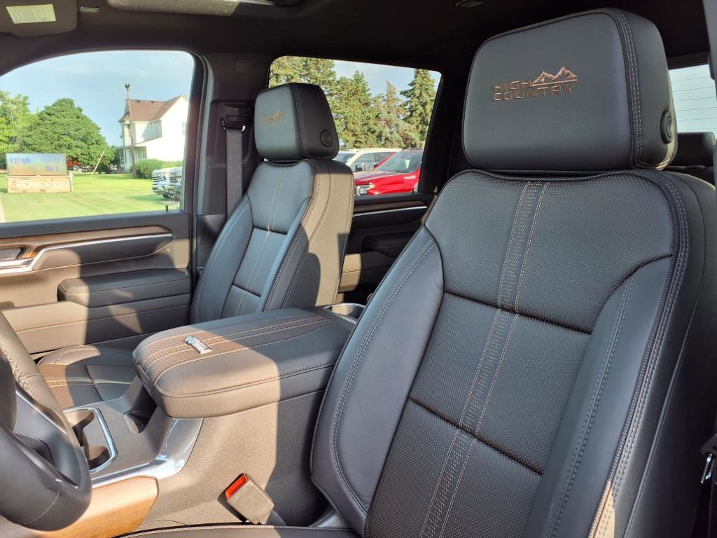 New 2025 Chevrolet Silverado 2500 High Country w/ High Country Premium Package image 7