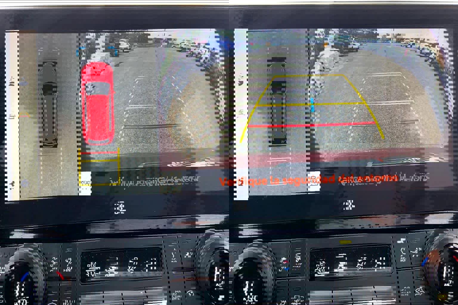 Used 2024 Toyota Grand Highlander Limited image 25