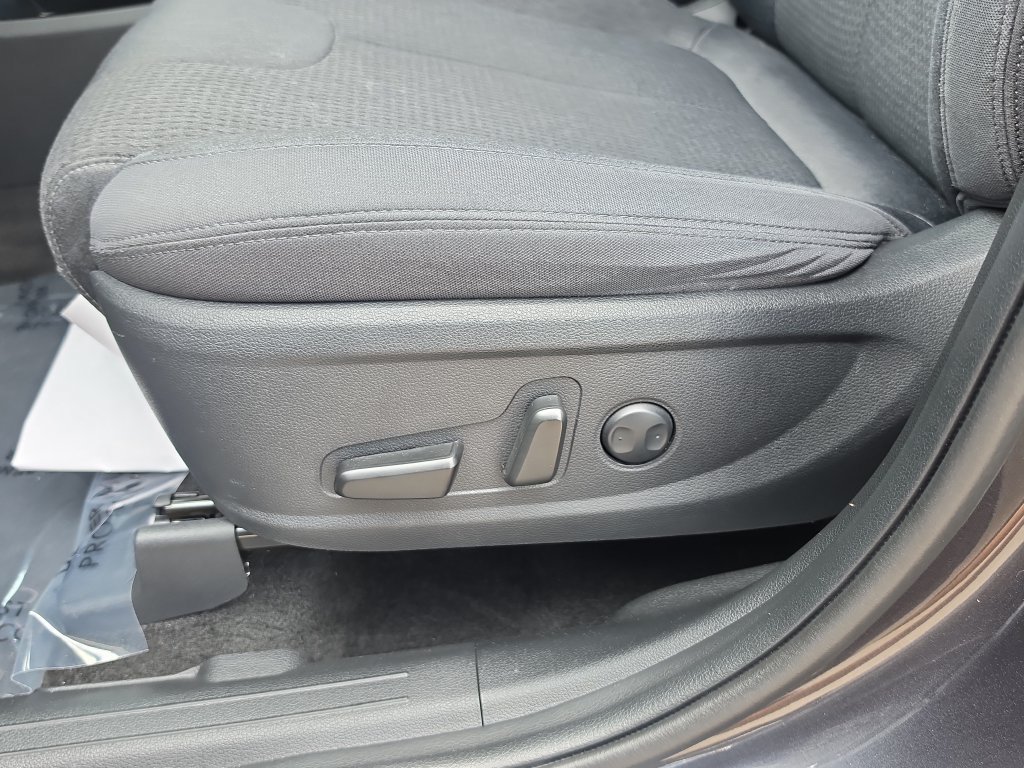 Used 2023 Hyundai Santa Fe SEL FWD image 21