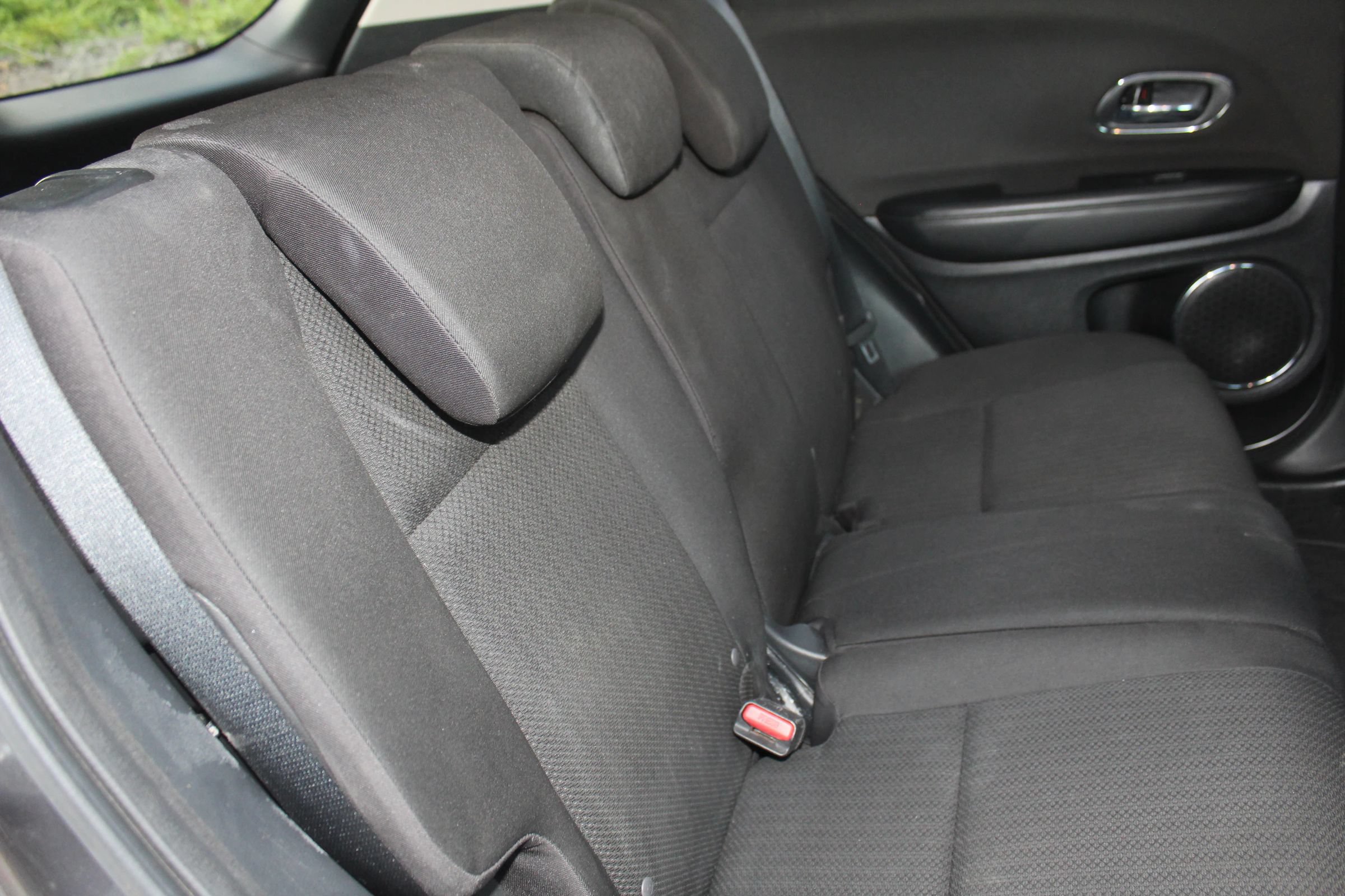 Used 2018 Honda HR-V EX image 15