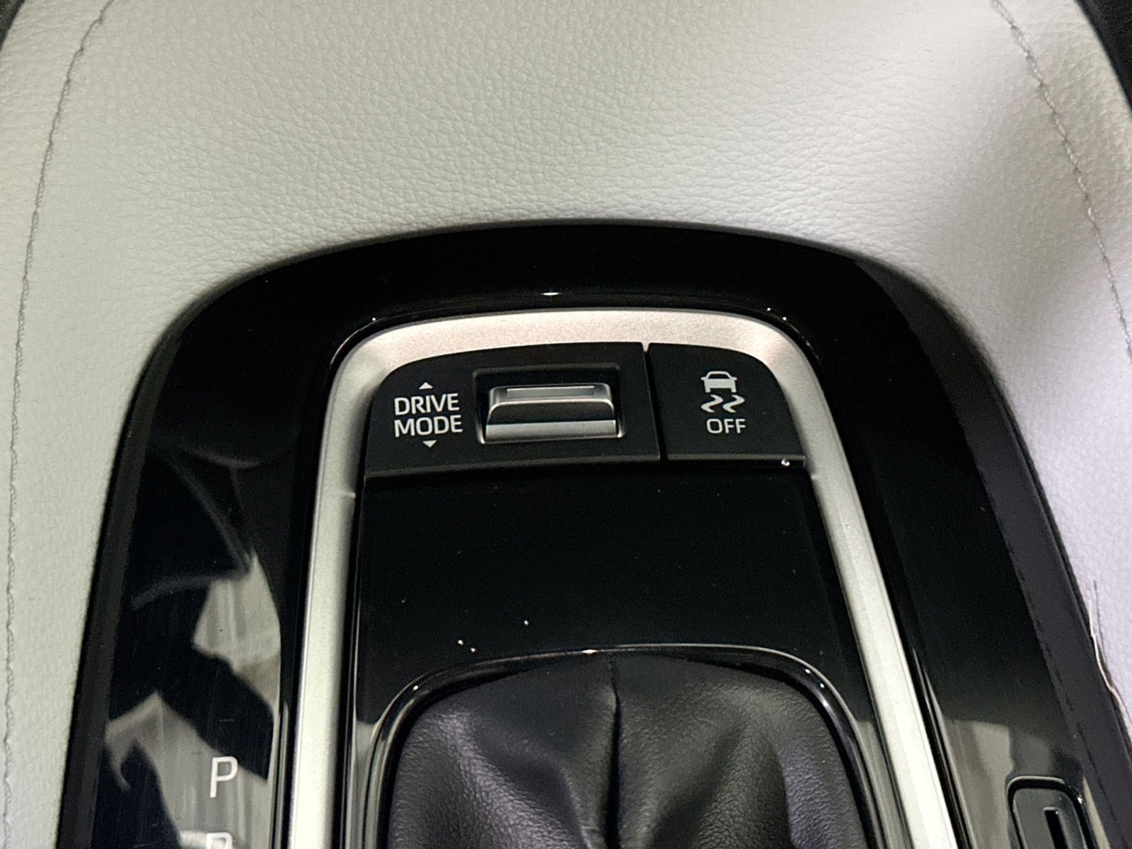 Used 2023 Toyota Corolla SE image 26