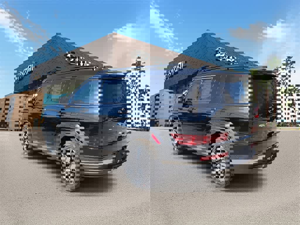 New 2026 Hyundai Santa Fe Limited image 2