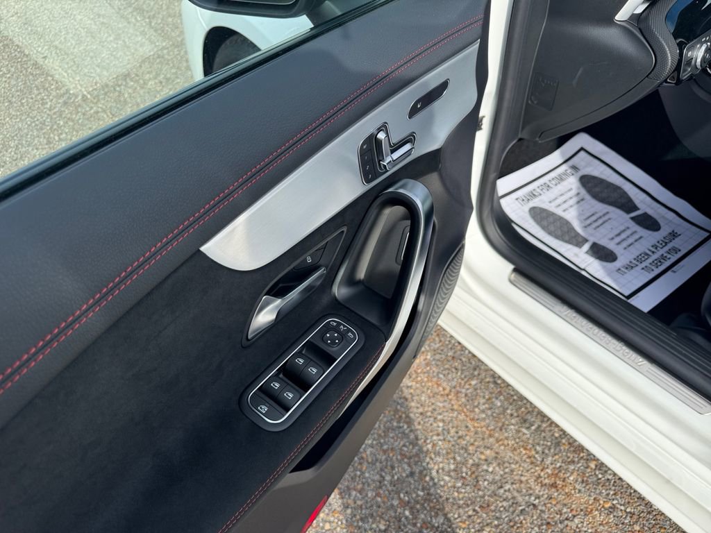 Used 2026 Mercedes-Benz CLA 250 image 17