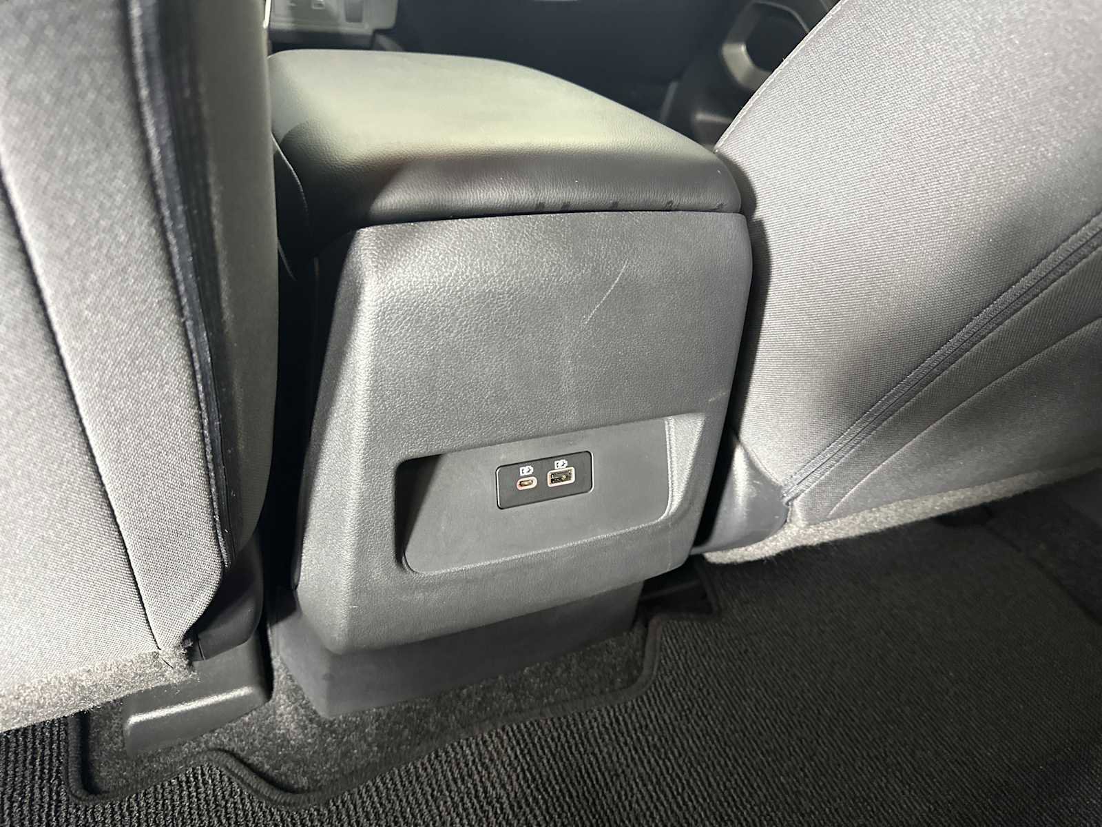 Used 2025 Nissan Frontier SV RWD image 29
