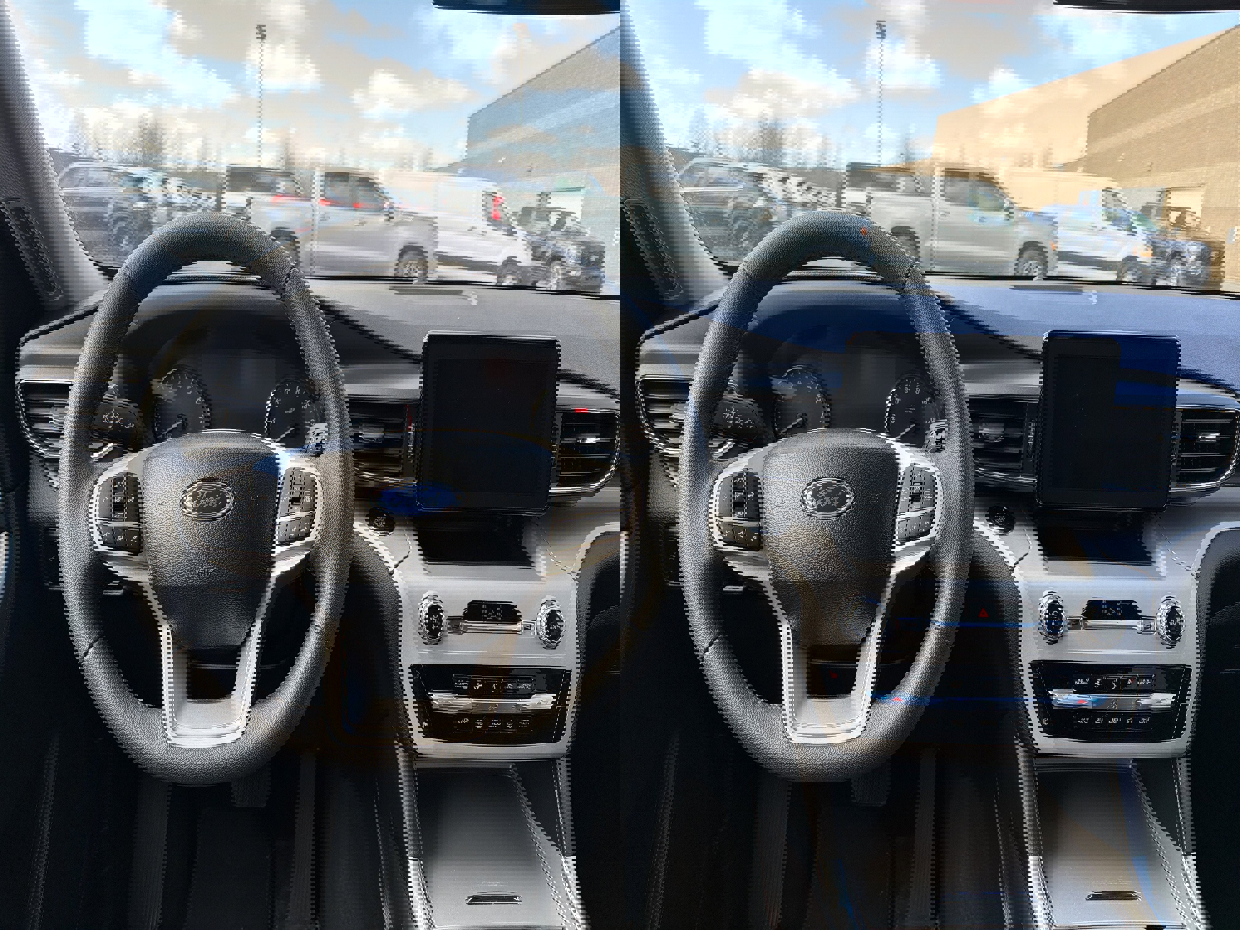 Used 2024 Ford Explorer XLT w/ Equipment Group 202A image 12