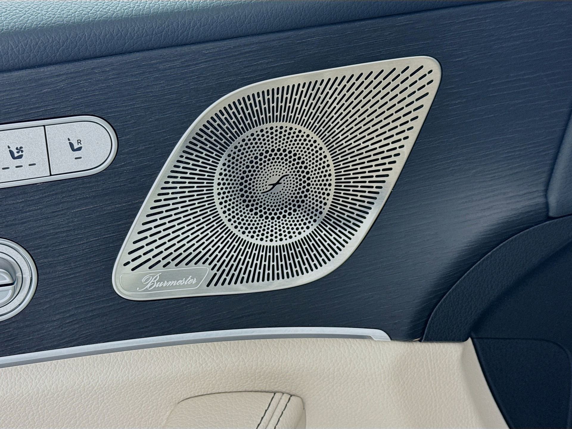 Certified 2025 Mercedes-Benz GLS 450 4MATIC image 20