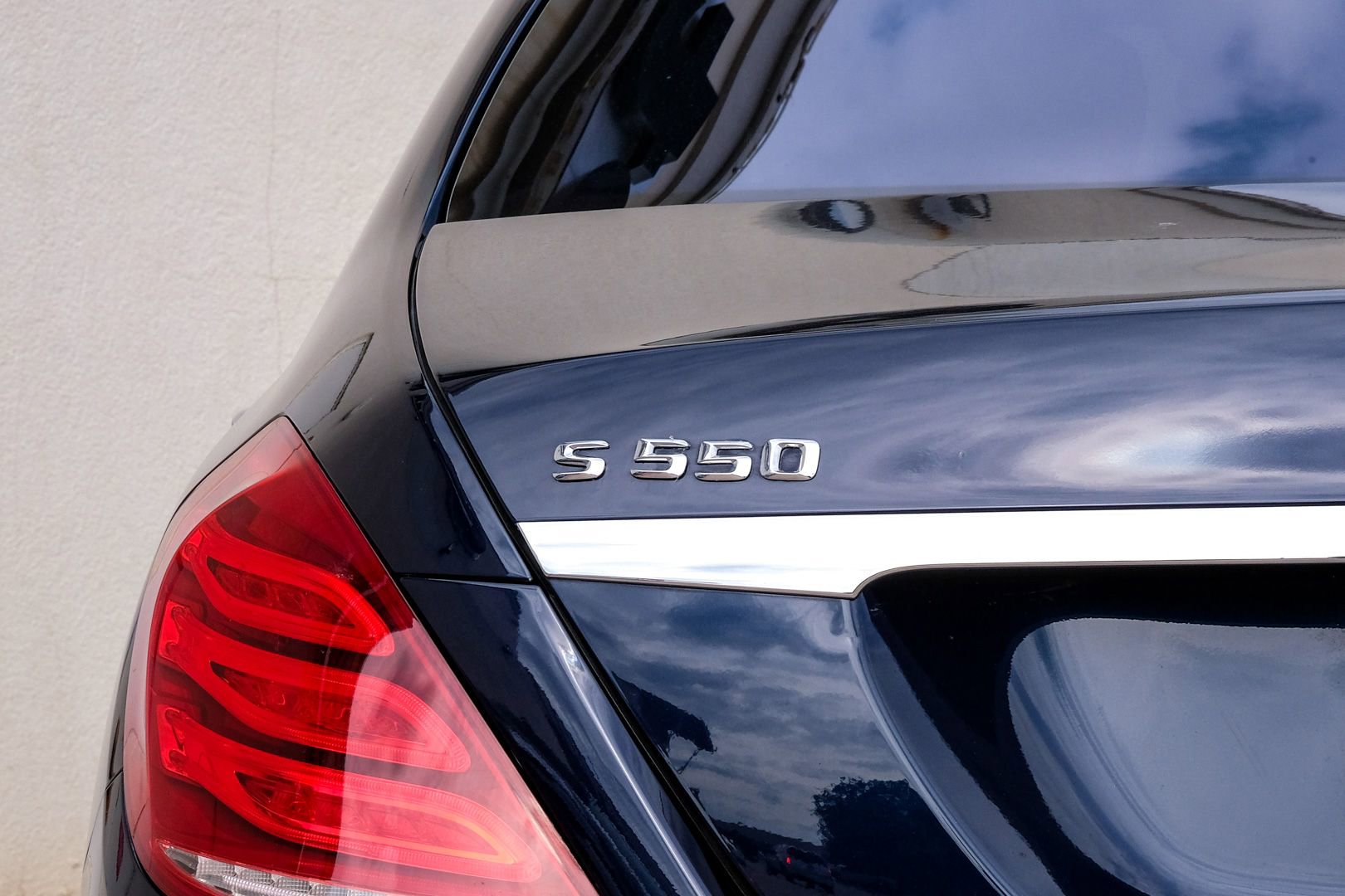 Used 2015 Mercedes-Benz S 550 Sedan w/ Sport Package image 52