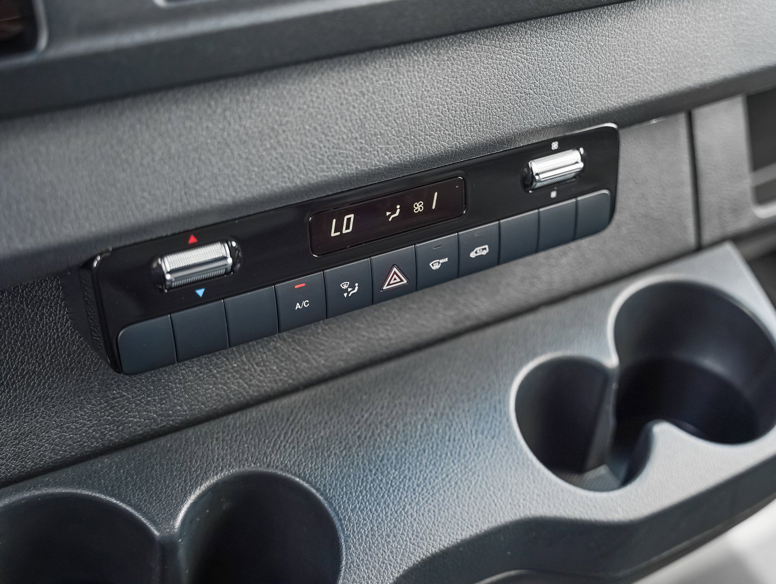 Used 2026 Mercedes-Benz Sprinter 2500 image 22