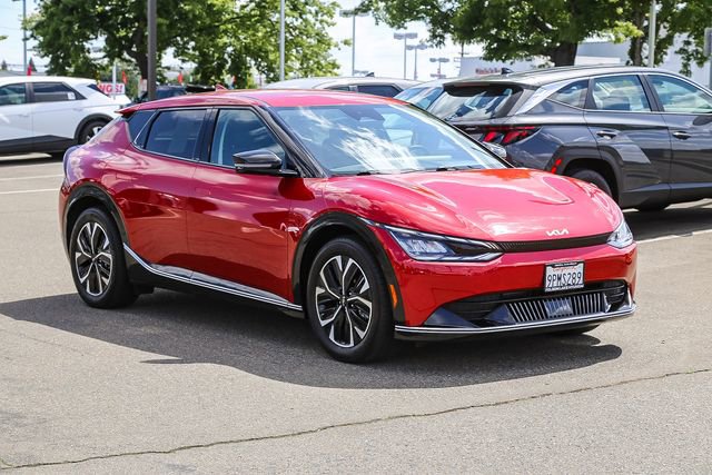 Used 2024 Kia EV6 Wind RWD image 6