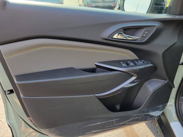 New 2026 Chevrolet Trax ACTIV w/ Driver Confidence Package FWD image 6