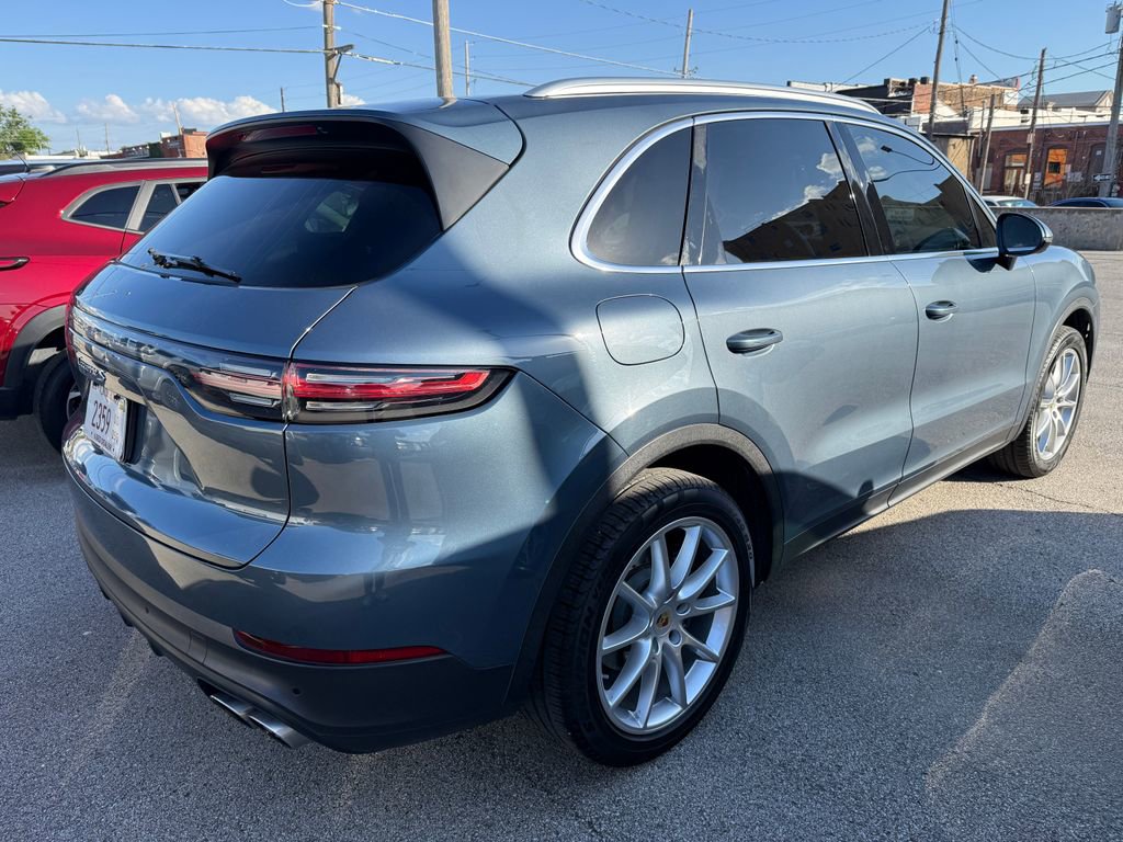 Used 2019 Porsche Cayenne S image 38