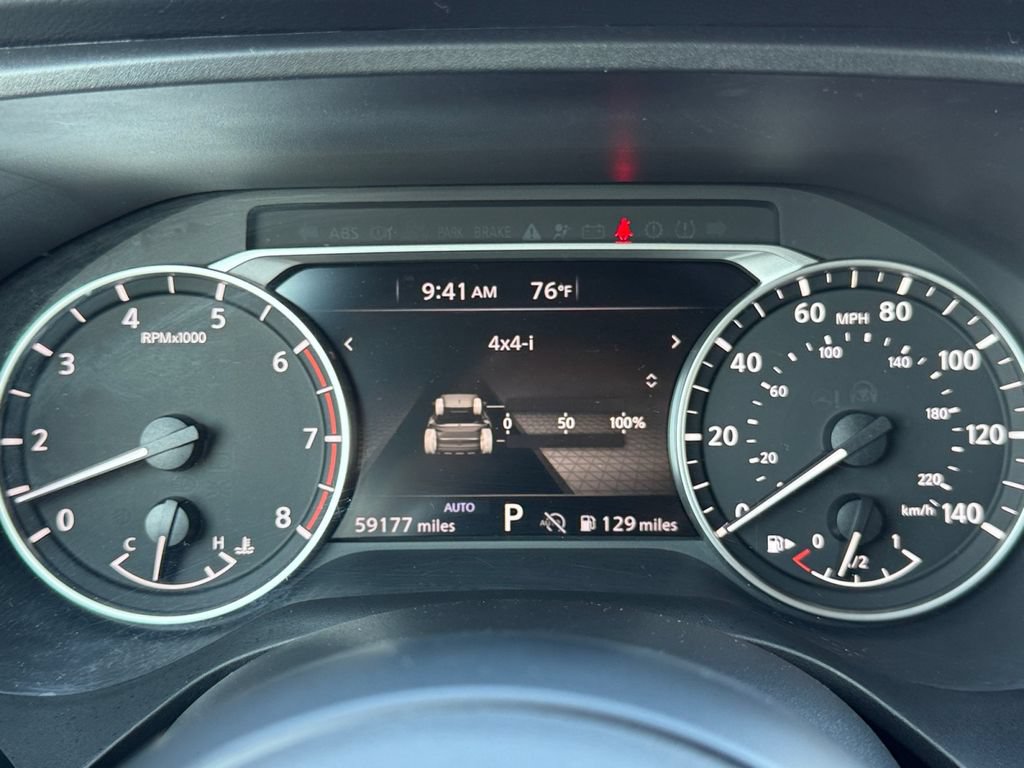 Used 2024 Nissan Rogue SV AWD/4WD image 13