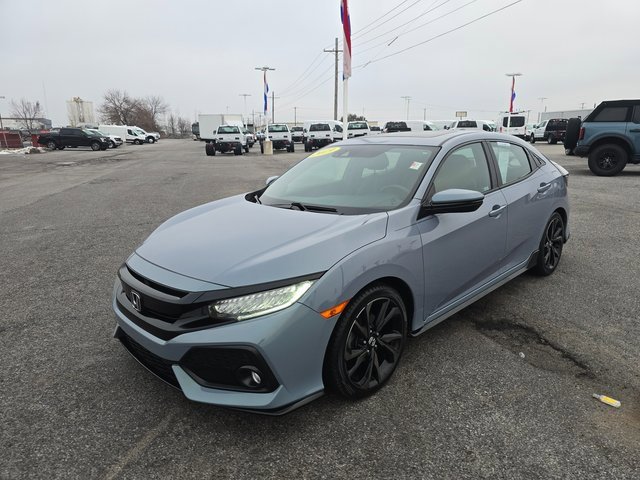 Used 2019 Honda Civic Sport Touring image 9