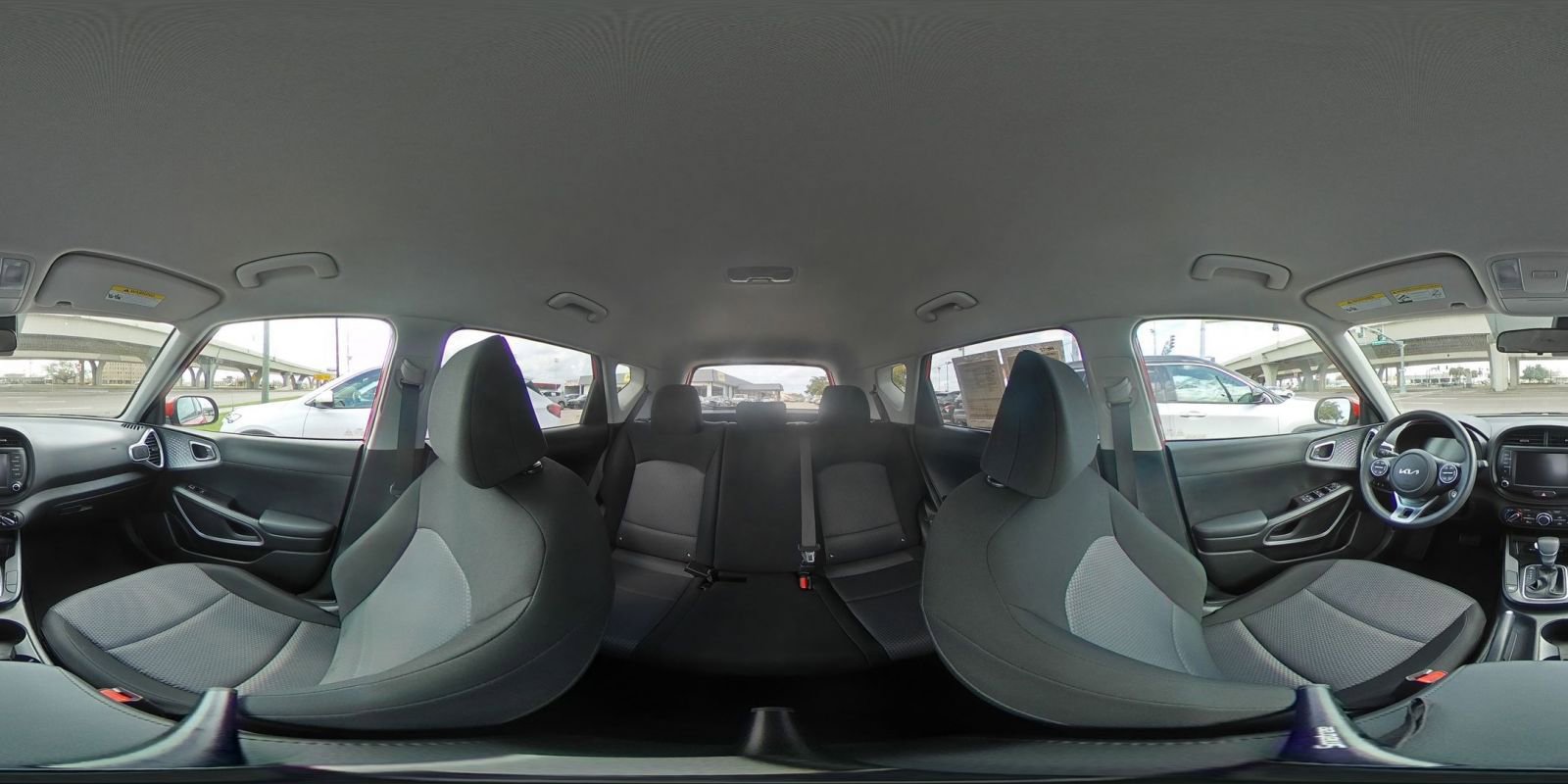 Used 2025 Kia Soul LX w/ LX Technology Package image 35