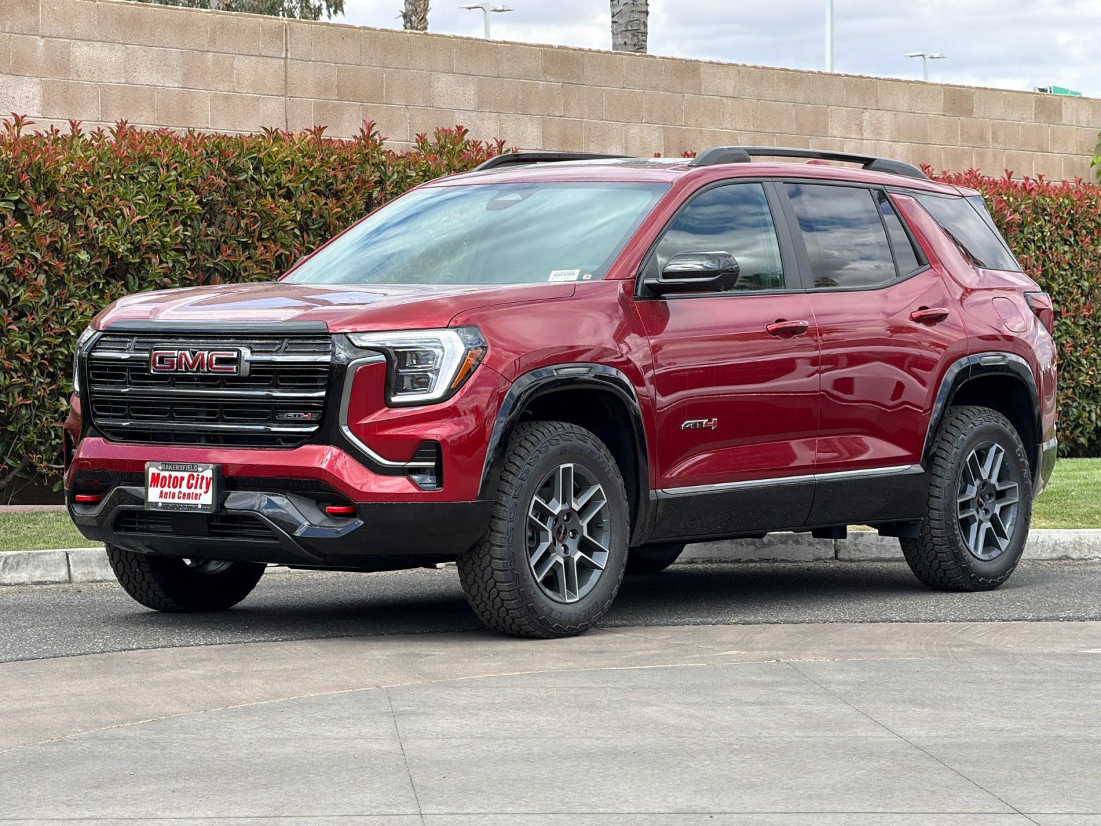 New 2026 GMC Terrain AT4 w/ Technology Package II AWD/4WD image 8
