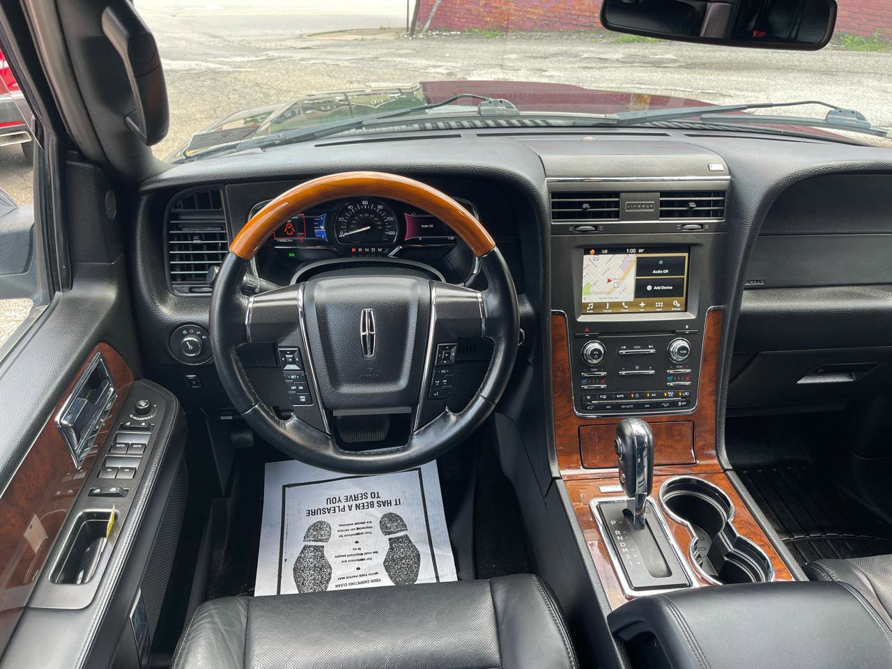 Used 2016 Lincoln Navigator L Select AWD/4WD image 12