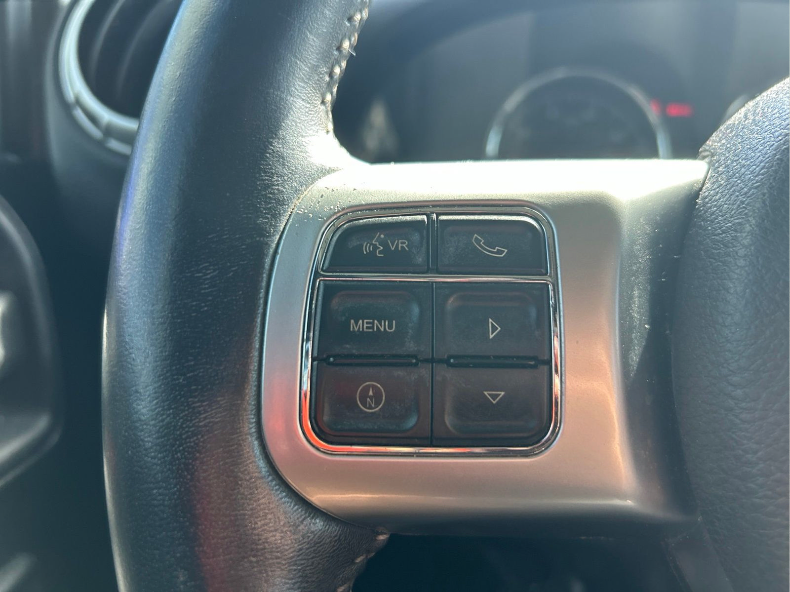 Used 2016 Jeep Wrangler Unlimited Rubicon AWD/4WD image 14