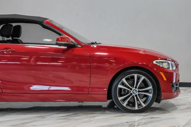 Used 2017 BMW 230i xDrive Convertible AWD/4WD image 22