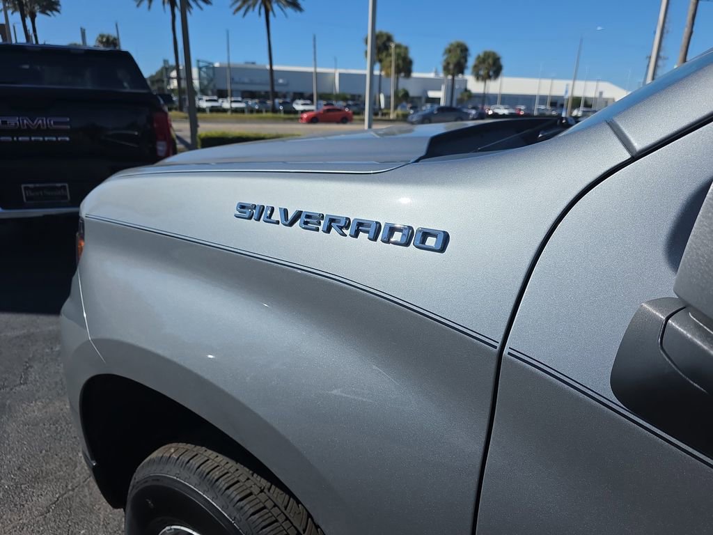 Used 2025 Chevrolet Silverado 1500 W/T image 7