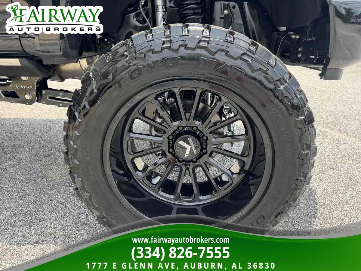 Used 2025 Ford F250 Platinum w/ Platinum Plus Package AWD/4WD image 35