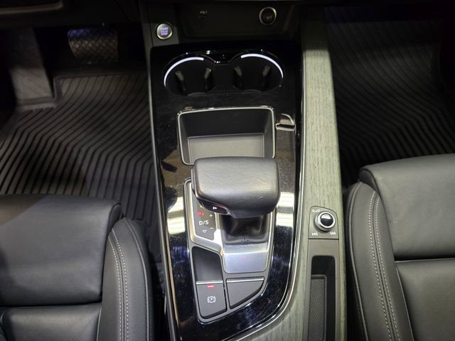 Used 2021 Audi A4 2.0T Premium w/ Convenience Package image 24