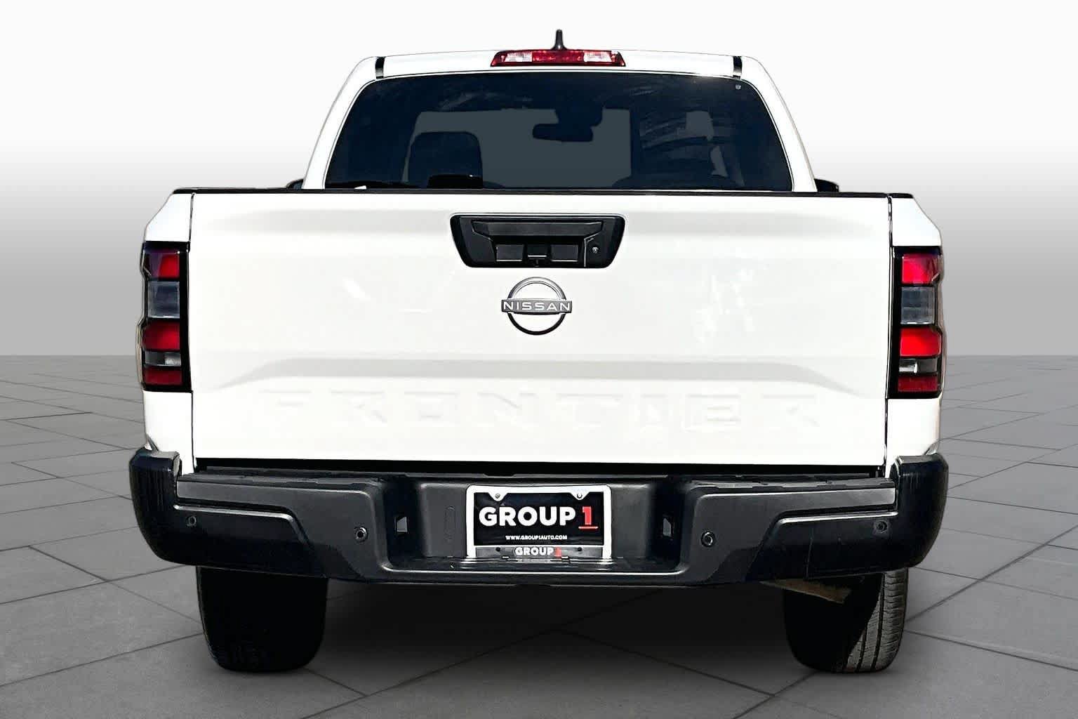 Certified 2024 Nissan Frontier S w/ Technology Package RWD image 5
