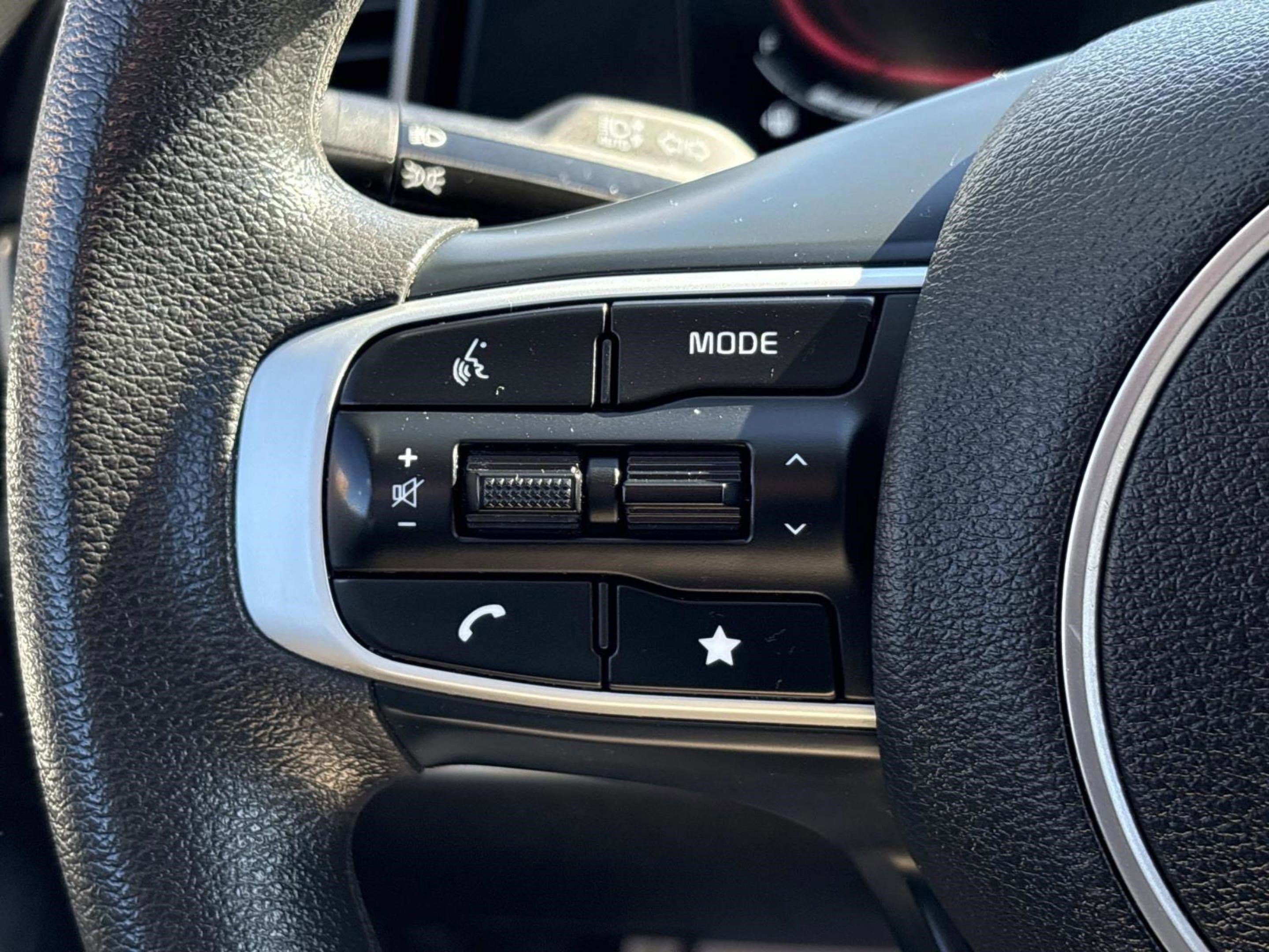 Used 2024 Kia Sportage LX image 27