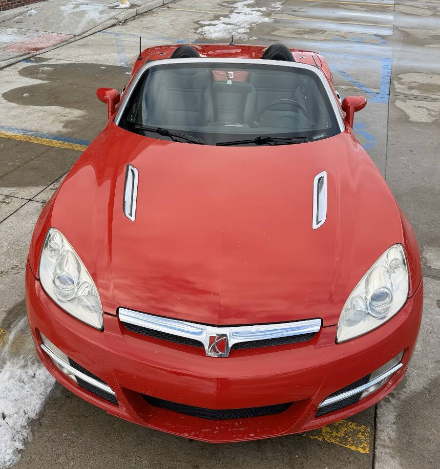 Used 2009 Saturn Sky w/ Premium Trim Package image 25