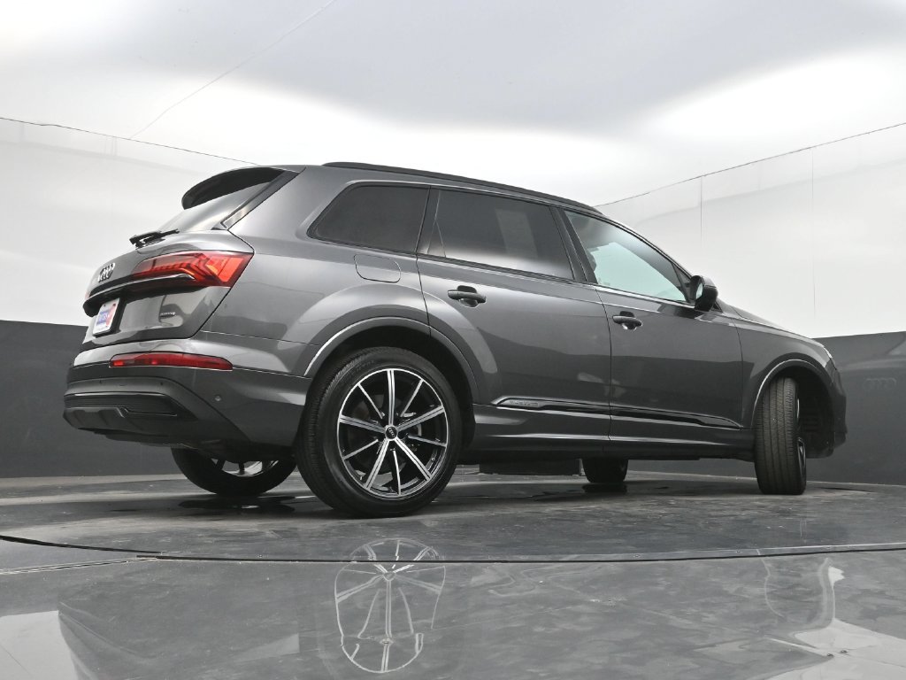 Used 2023 Audi Q7 3.0T Premium Plus AWD/4WD image 33
