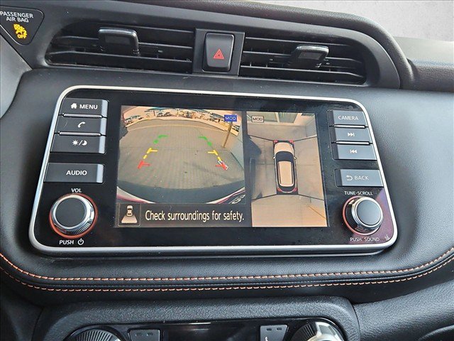 Used 2020 Nissan Kicks SR w/ SR Premium Package FWD image 12