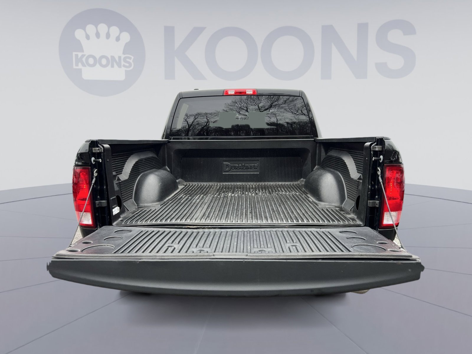 Used 2023 RAM 1500 Classic SLT image 25