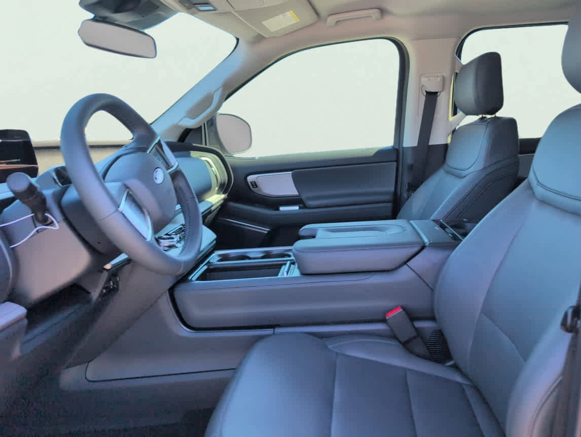 New 2026 Ford Expedition Max Active RWD image 9