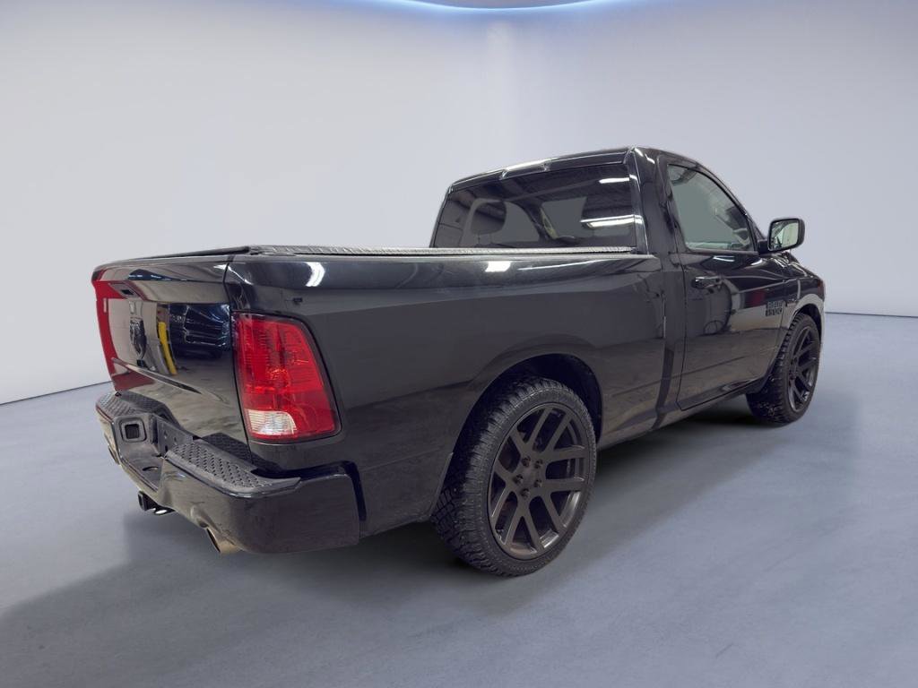 Used 2015 RAM 1500 Express w/ Black Ram 1500 Express Group image 7