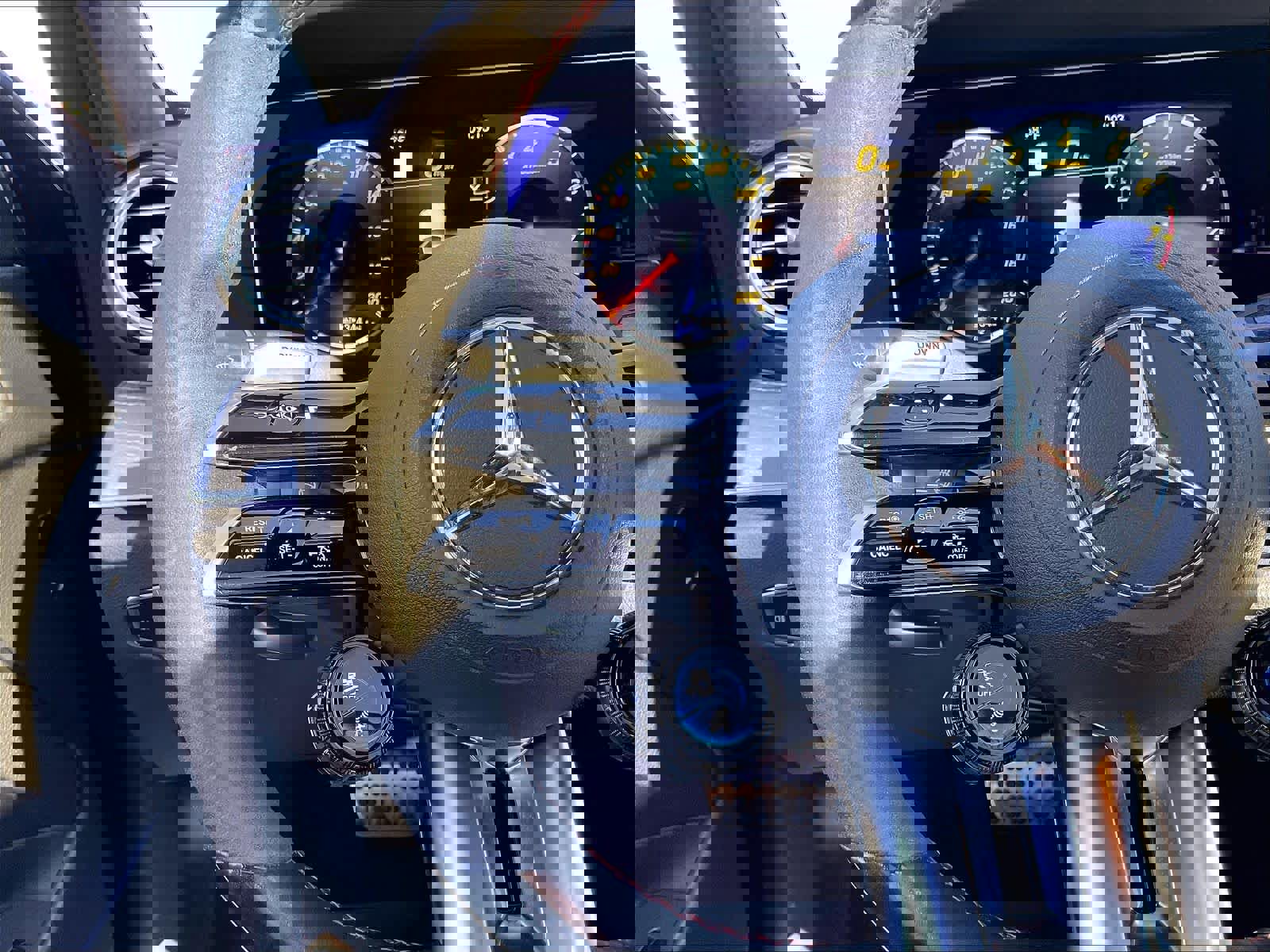 Used 2022 Mercedes-Benz E 53 AMG 4MATIC Sedan image 19