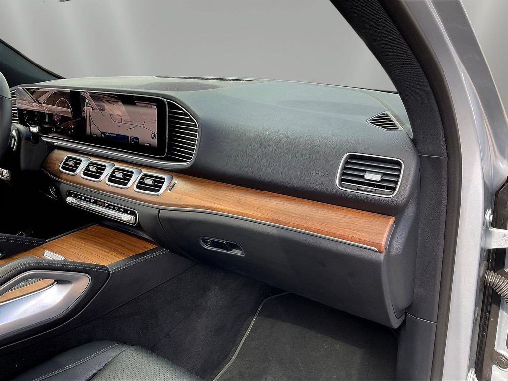 Certified 2025 Mercedes-Benz GLE 350 4MATIC image 28