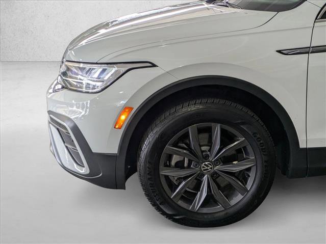 Used 2024 Volkswagen Tiguan Wolfsburg Edition image 30