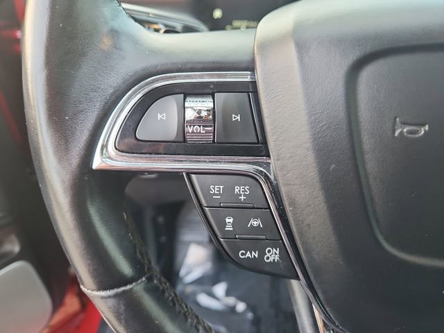 Used 2021 Lincoln Nautilus Reserve w/ Equipment Group 202A image 24