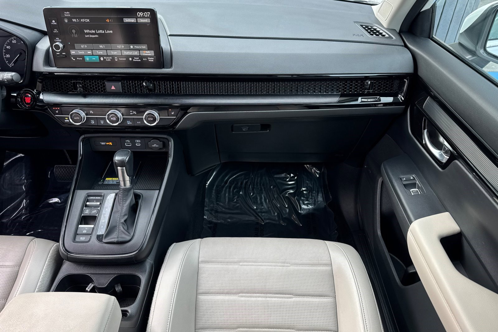 Used 2023 Honda CR-V EX-L image 29