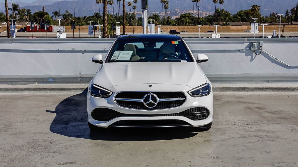 Used 2022 Mercedes-Benz C 300 Sedan image 3