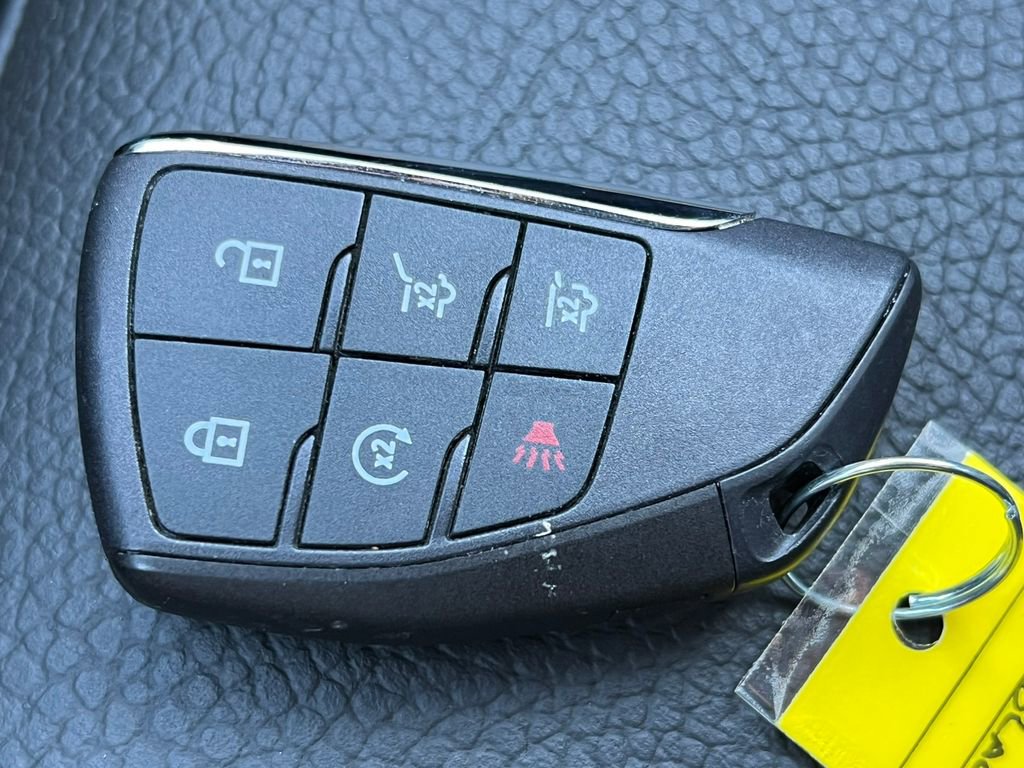 New 2025 GMC Yukon XL Denali w/ Denali Reserve Package image 35