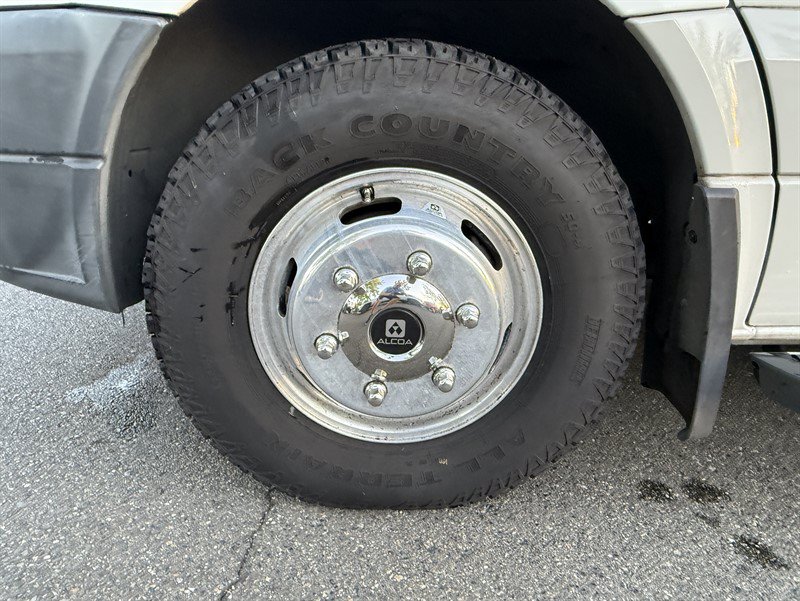 Used 2008 Dodge Sprinter 3500 RWD image 76
