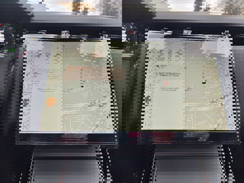 Certified 2025 Land Rover Range Rover Velar S image 8