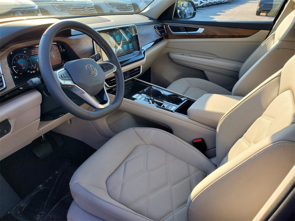 New 2026 Volkswagen Atlas SE image 7