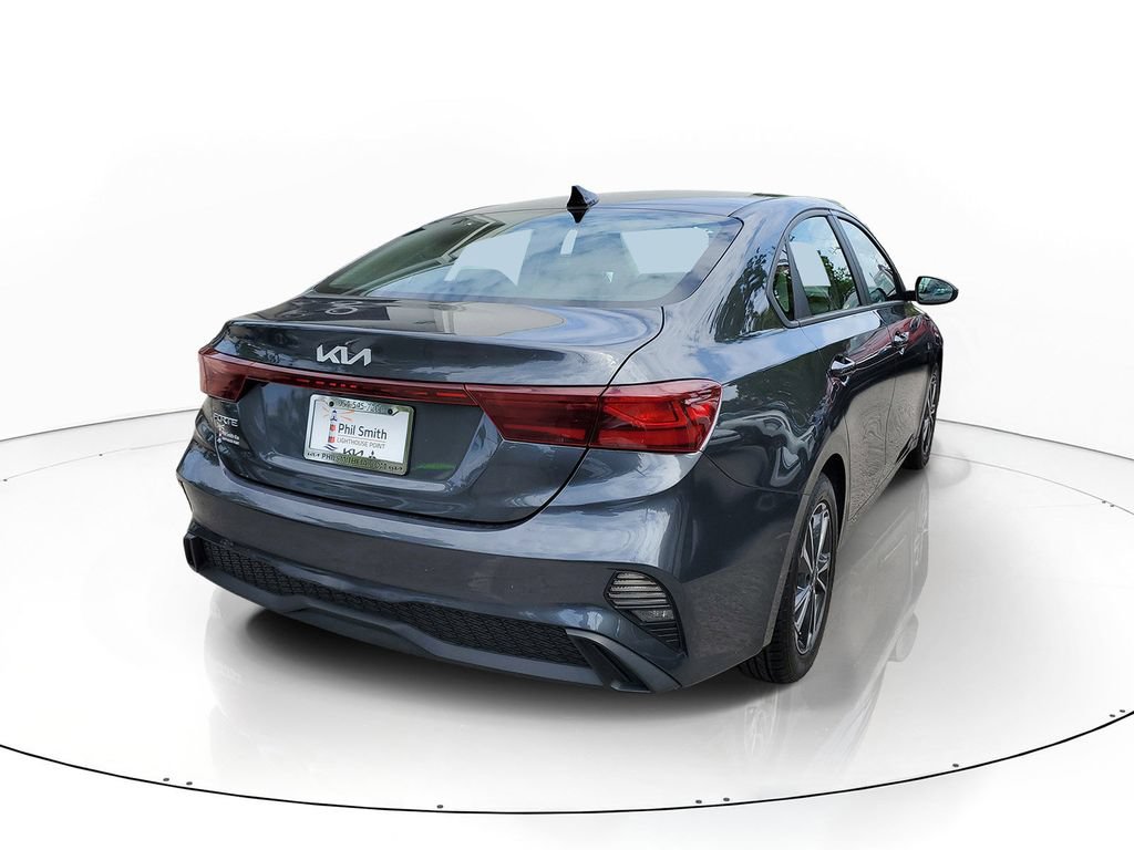 Used 2023 Kia Forte LXS FWD image 6