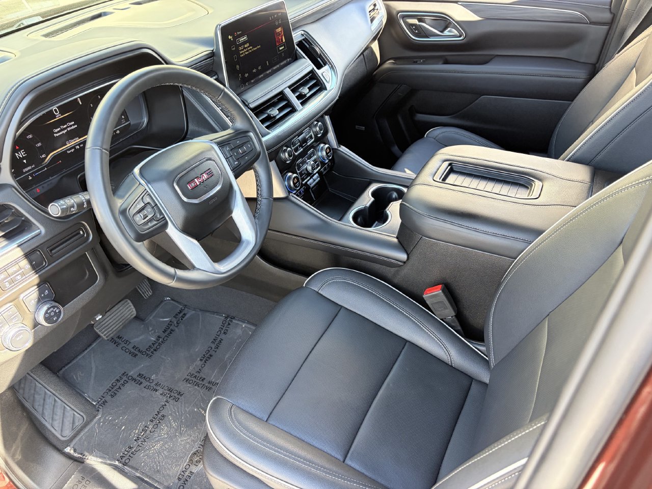 Used 2023 GMC Yukon SLT w/ SLT Premium Package AWD/4WD image 18